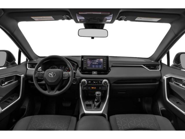 Toyota RAV4 XLE 2021