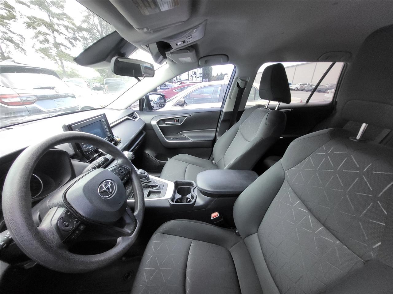 Toyota RAV4 XLE 2021