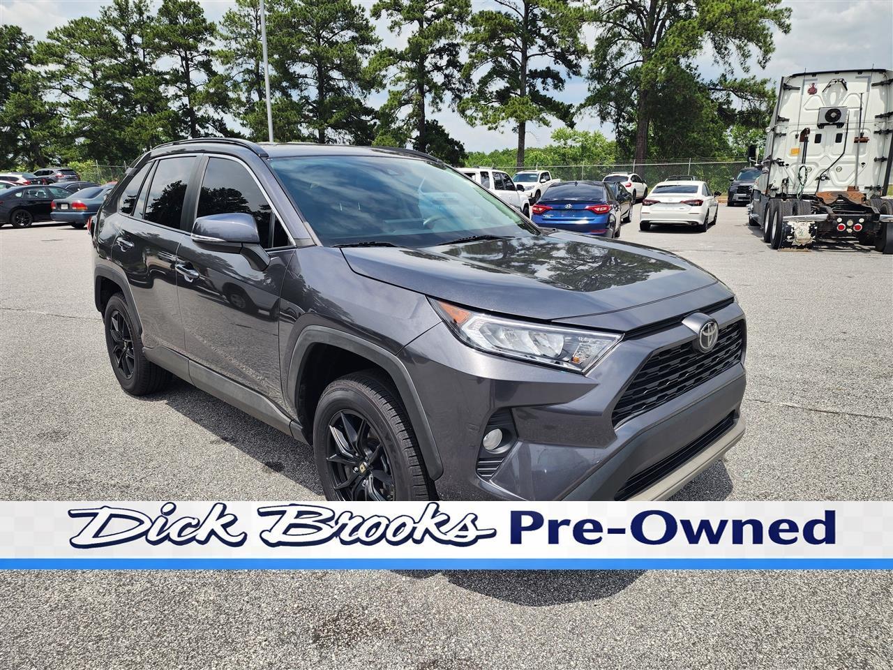 2021 Toyota RAV4 XLE