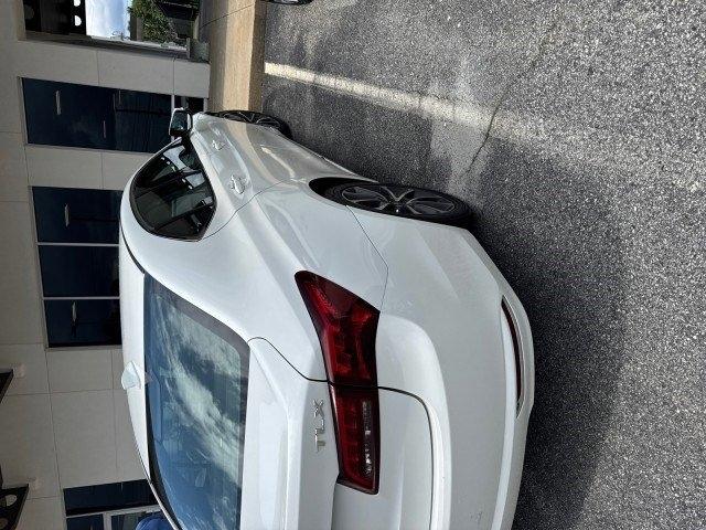 Acura TLX 9-Spd AT w/Technology Package 2015