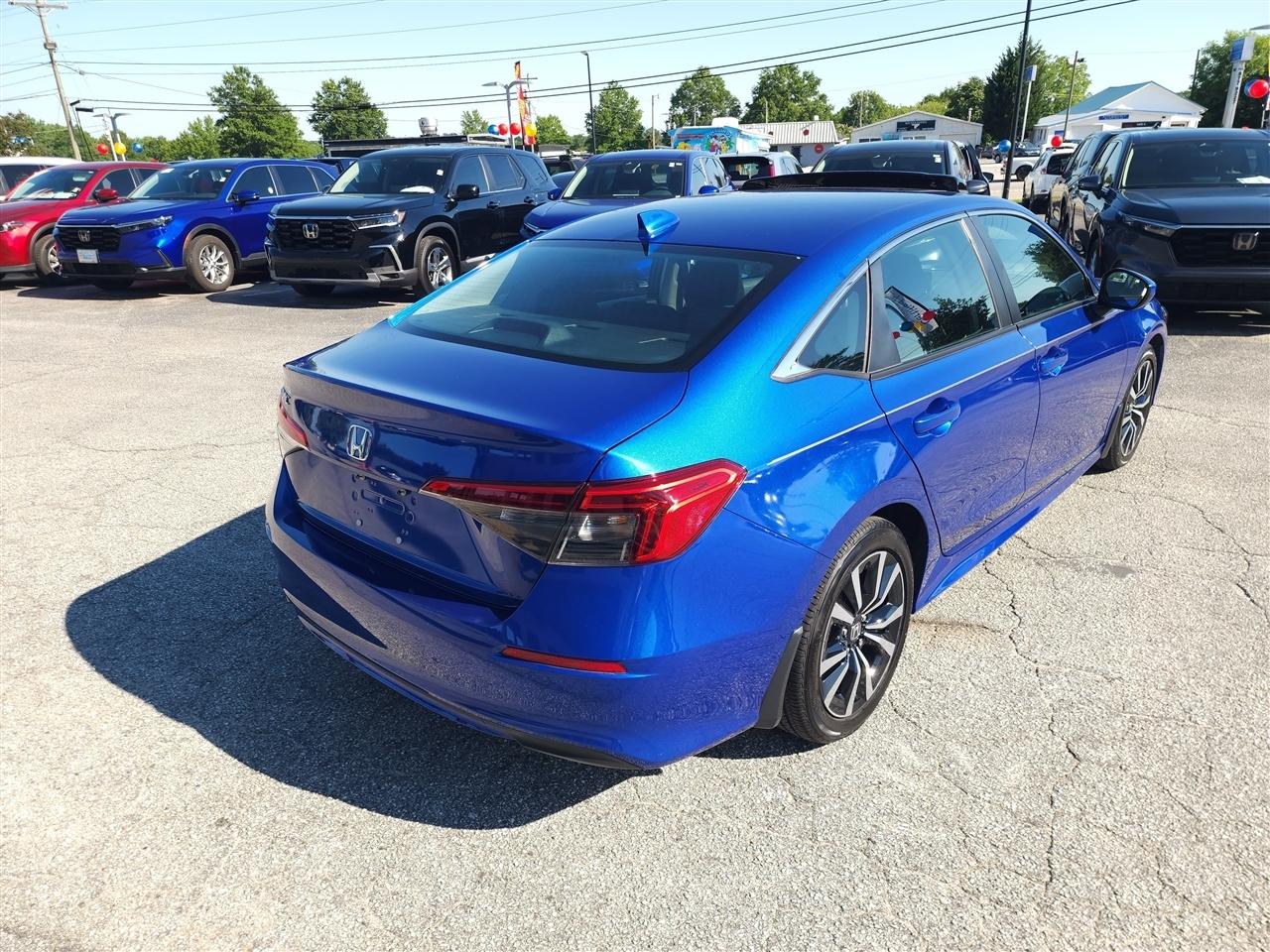 Honda Civic EX Sedan CVT 2024