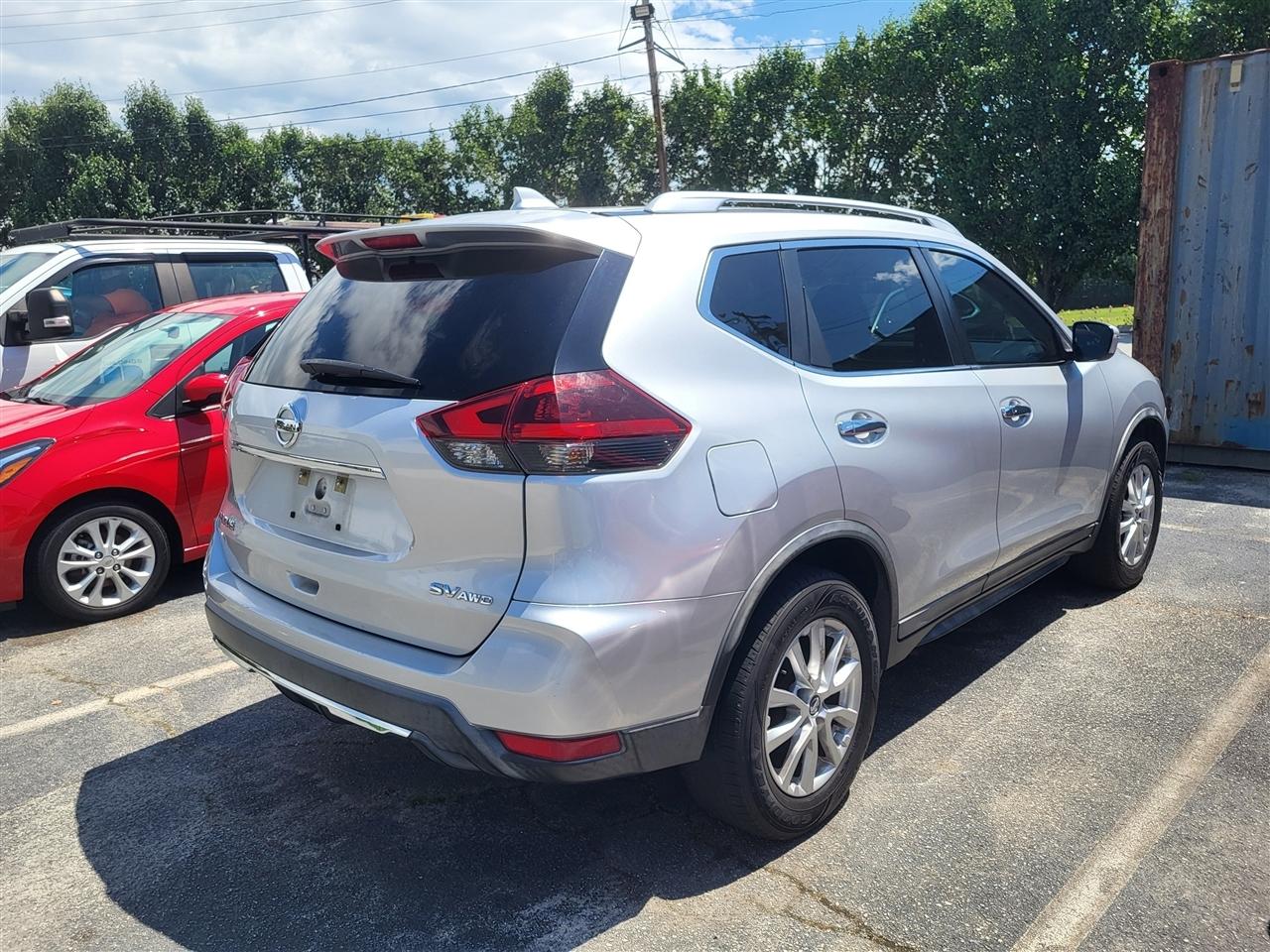 Nissan Rogue SV AWD 2018