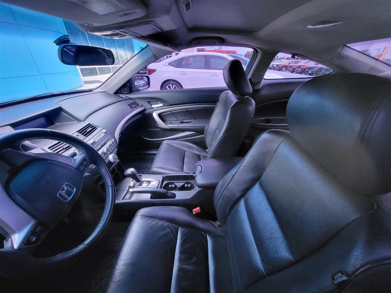 Honda Accord EX-L V6 Coupe AT 2012