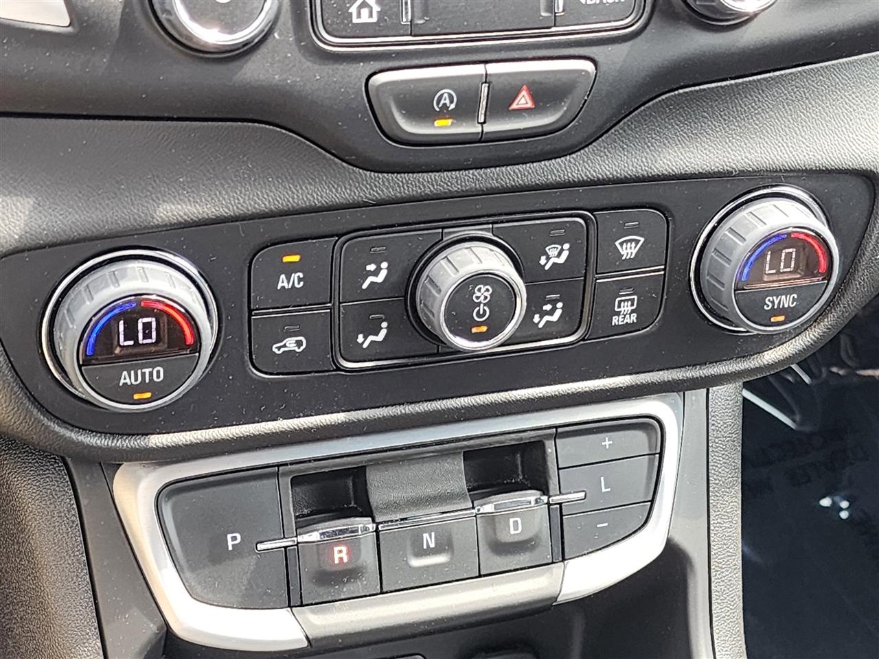GMC Terrain SLT AWD 2024