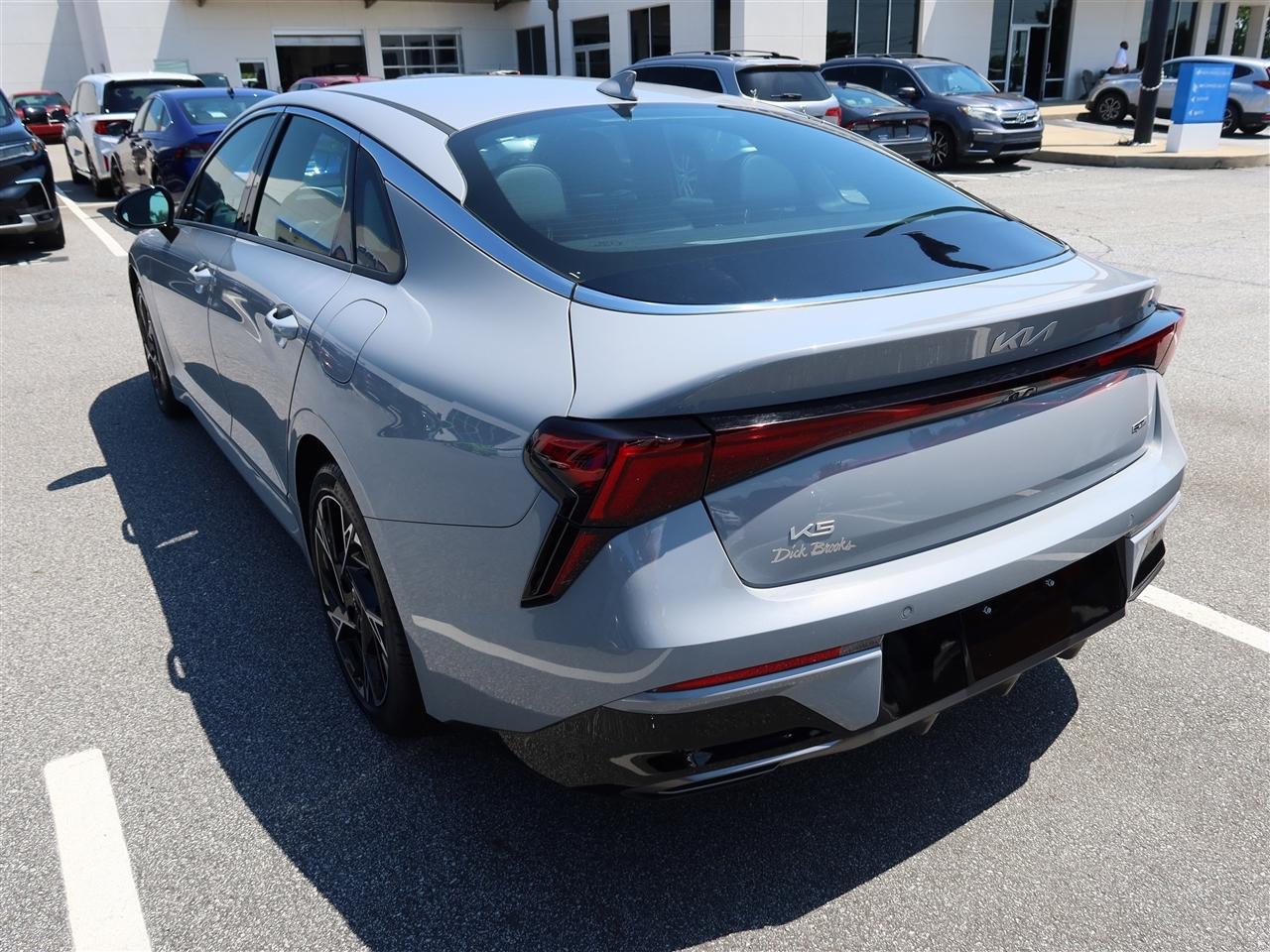Kia K5 GT-Line 2025