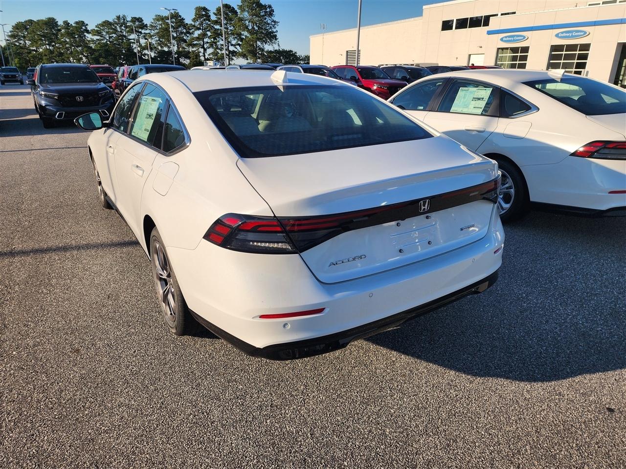Honda Accord EX-L Hybrid 2026