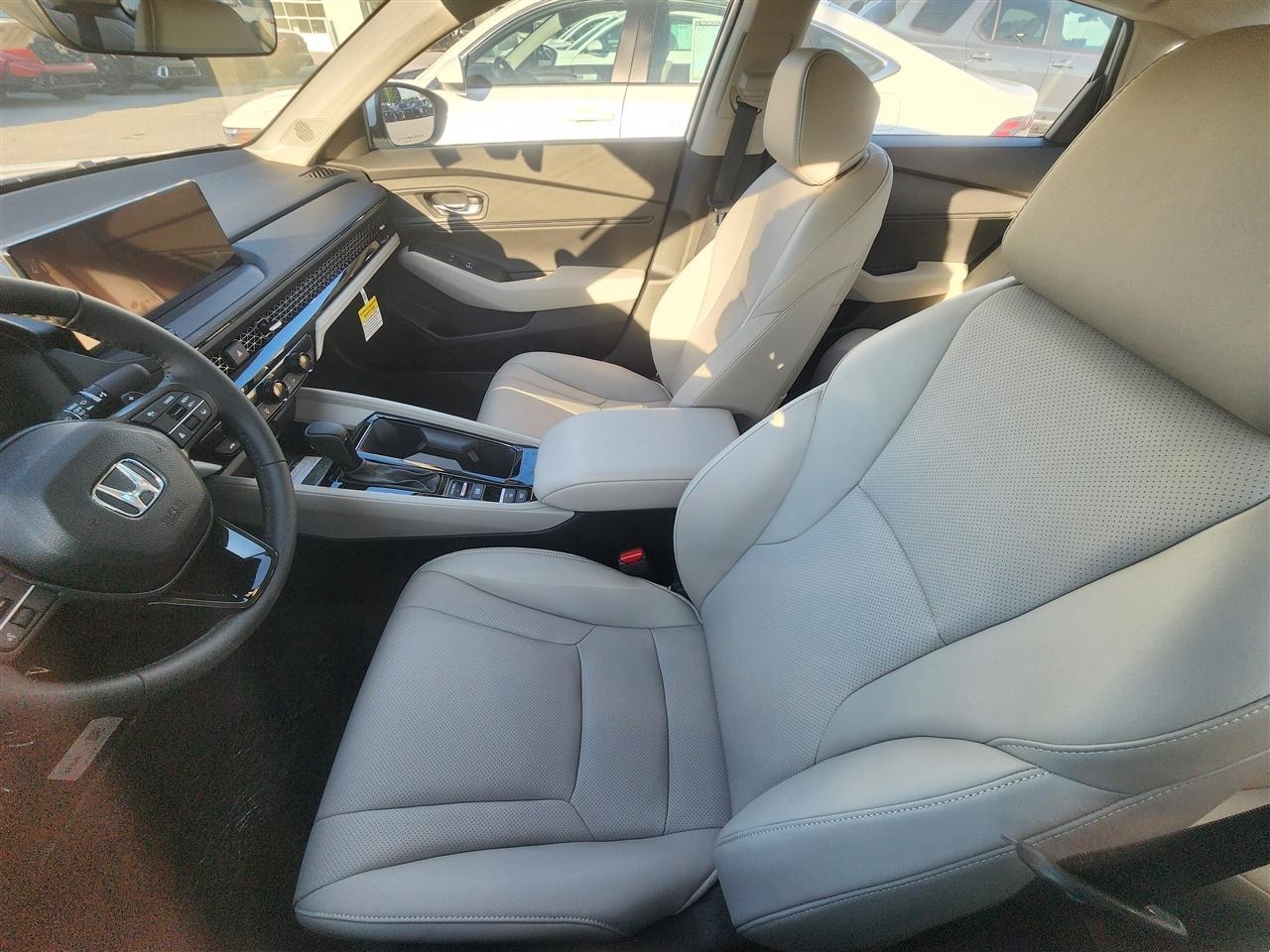 Honda Accord EX-L Hybrid 2026