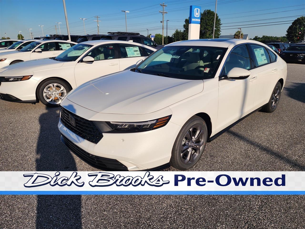 Honda Accord EX-L Hybrid 2026