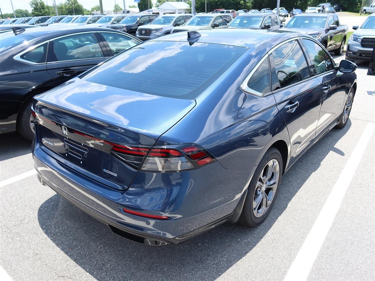Honda Accord EX-L Hybrid 2026