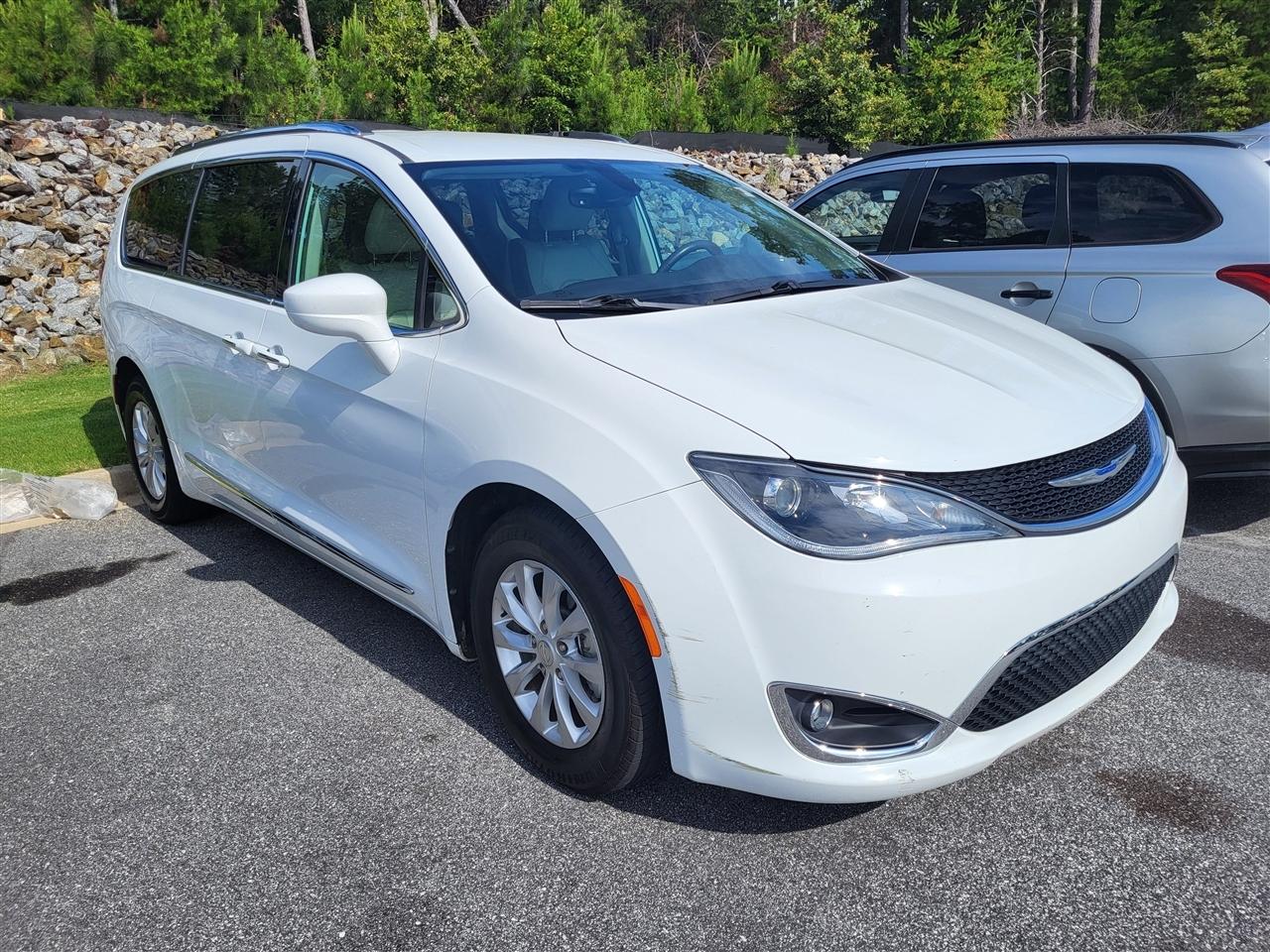 Chrysler Pacifica Touring-L Plus 2018