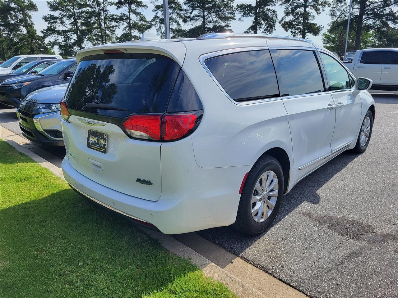 Chrysler Pacifica Touring-L Plus 2018