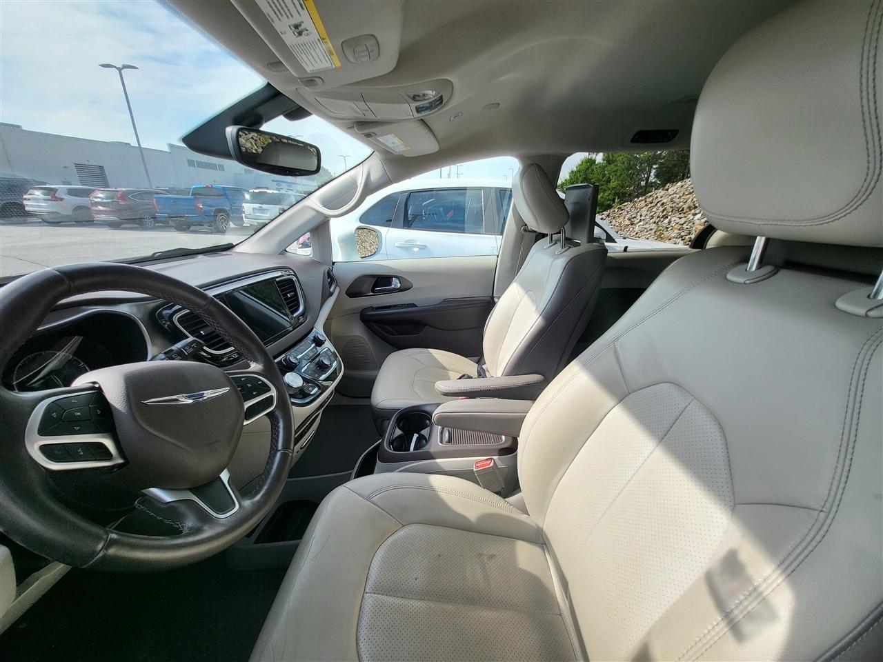 Chrysler Pacifica Touring-L Plus 2018