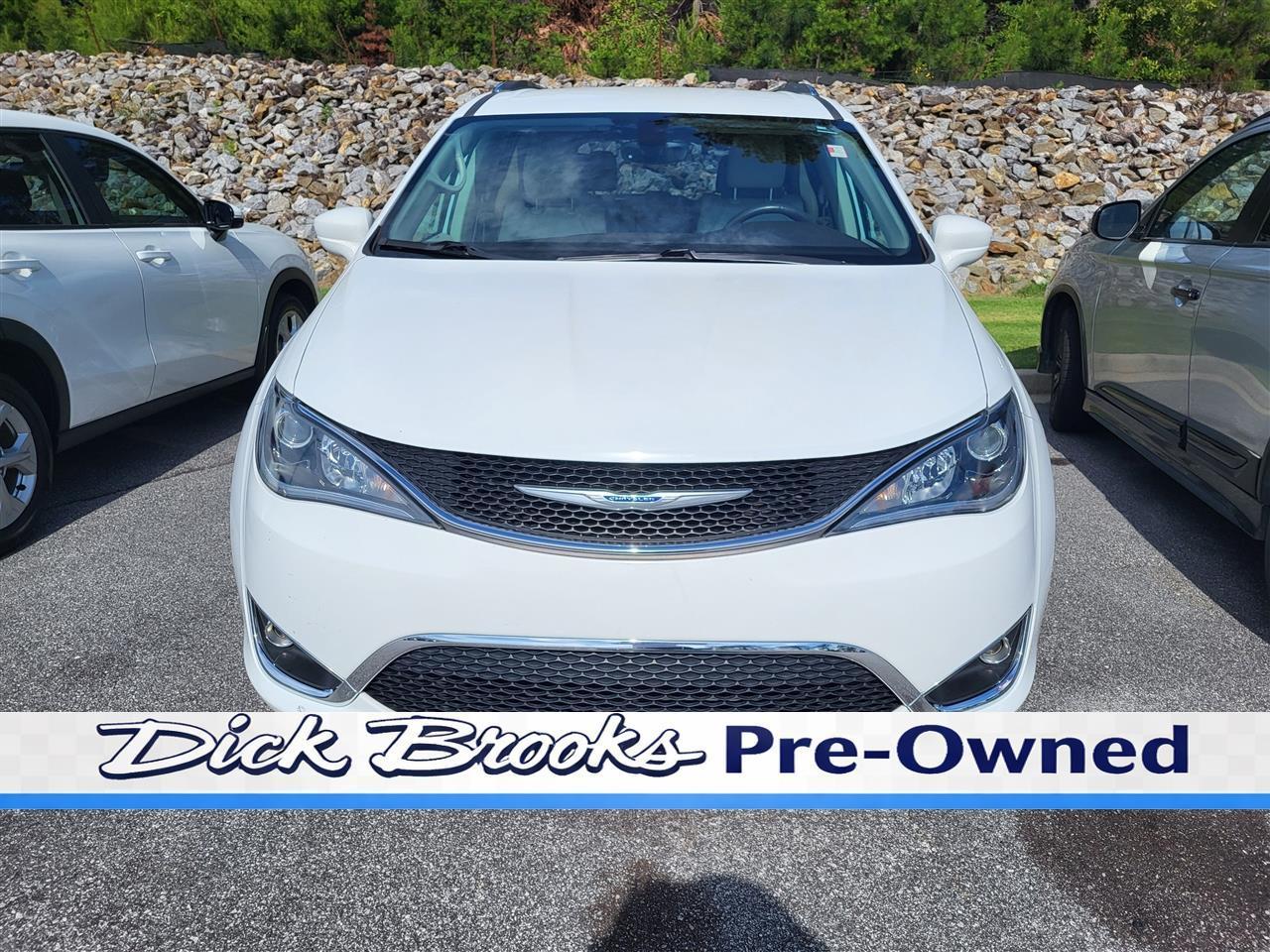 2018 Chrysler Pacifica Touring-L Plus