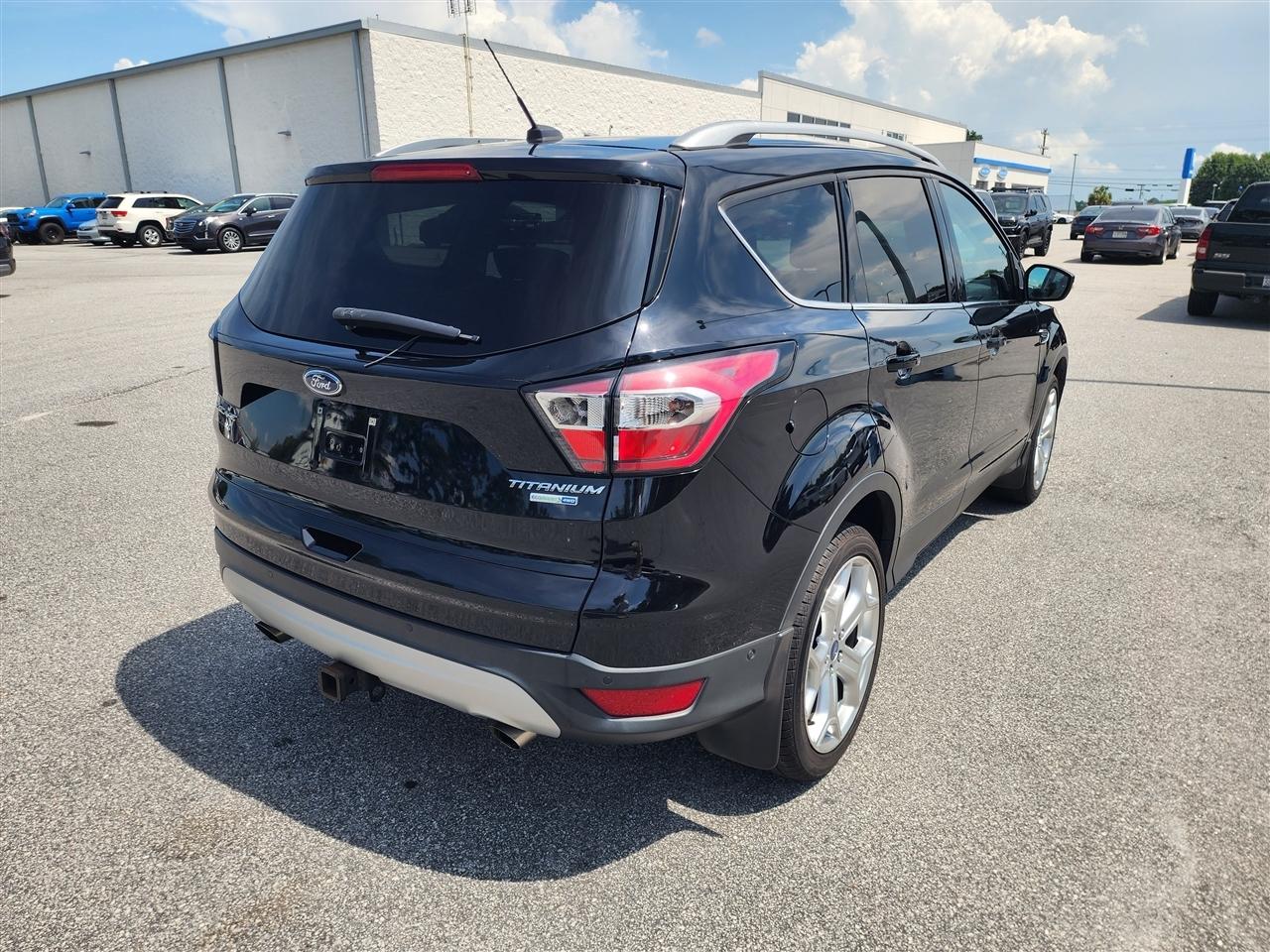 Ford Escape  2017
