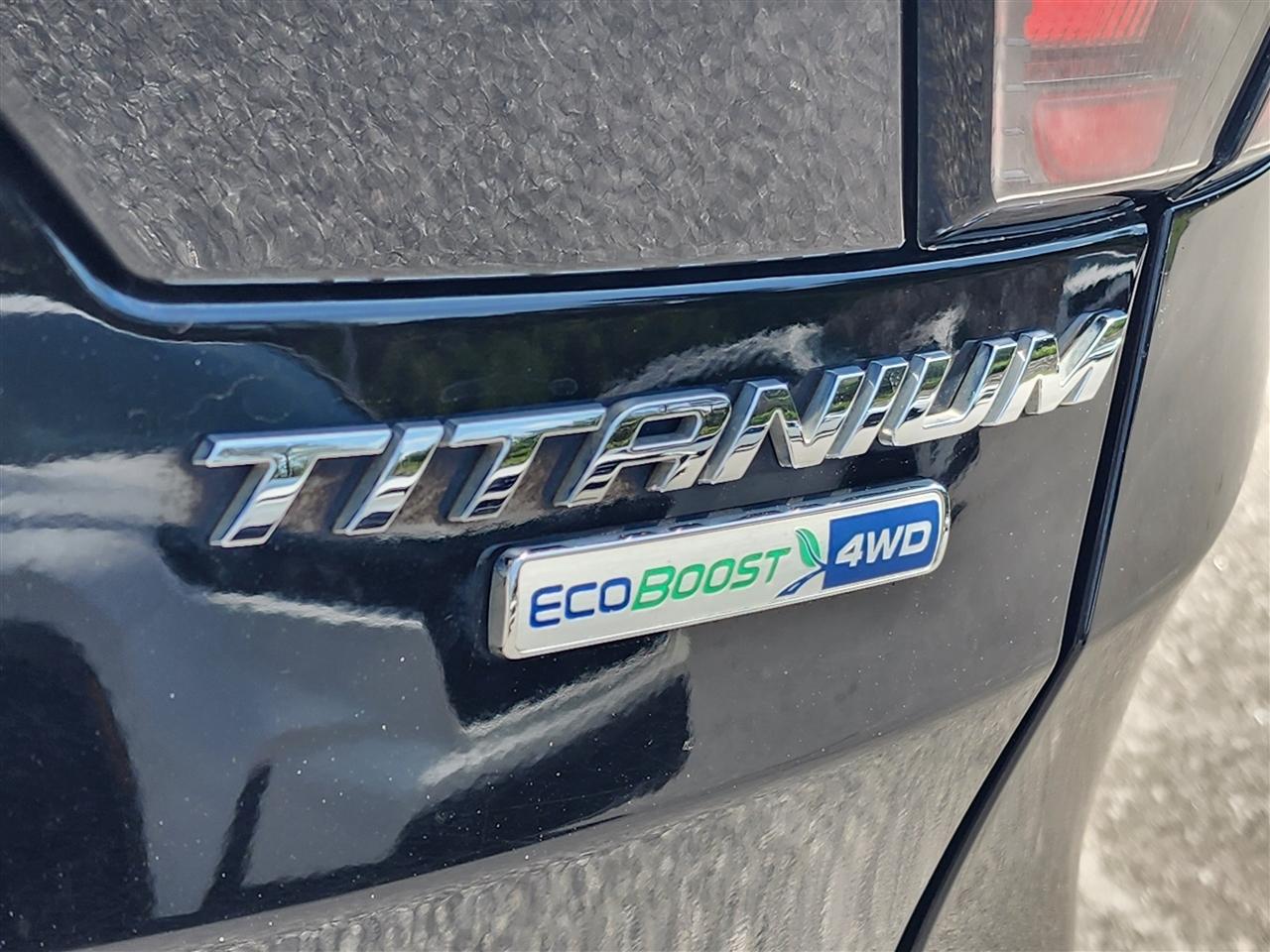 Ford Escape  2017