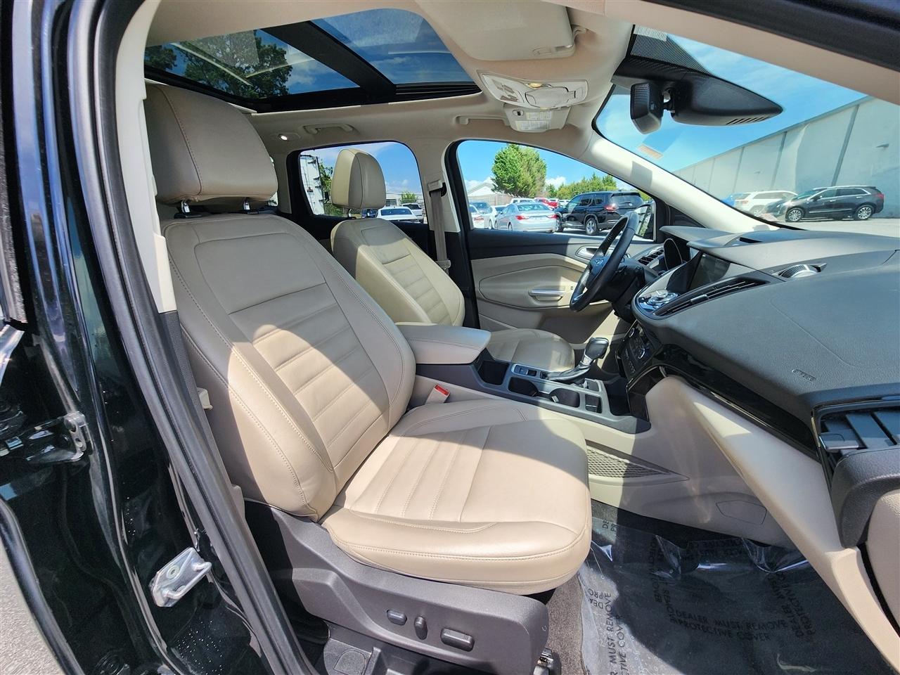 Ford Escape  2017