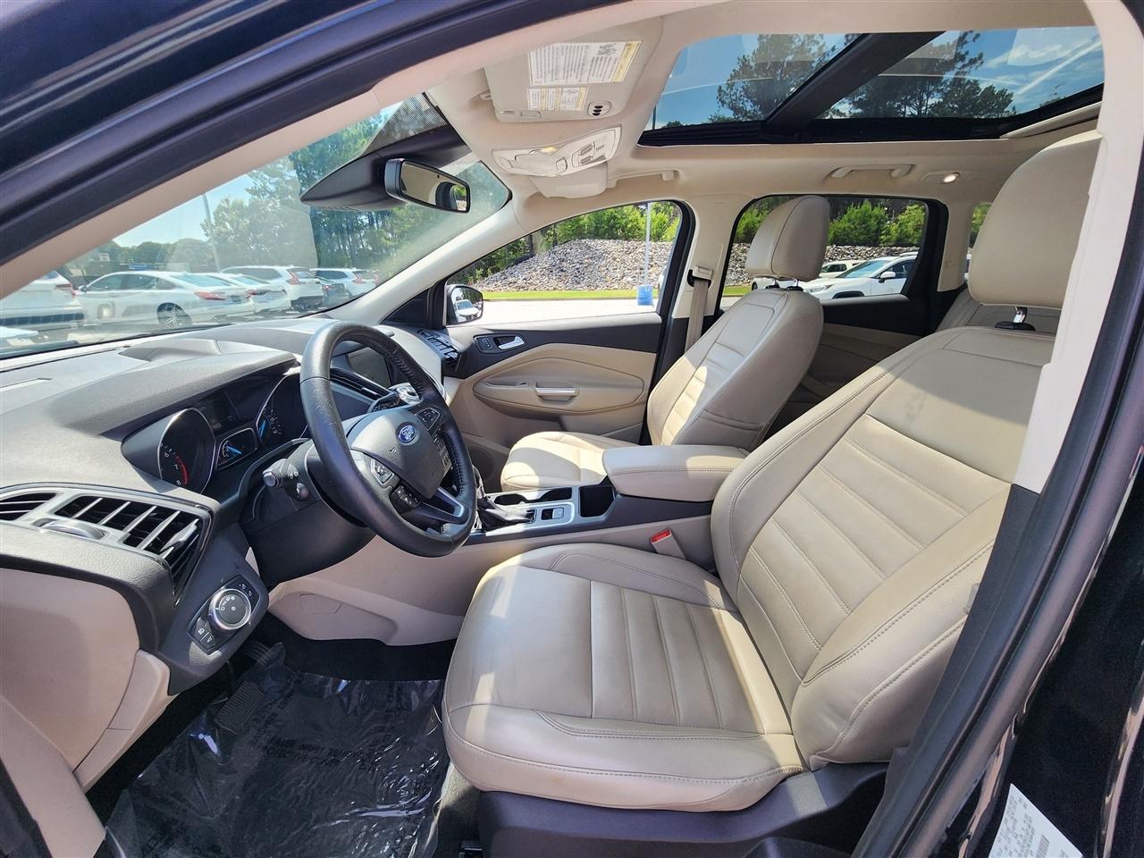 Ford Escape  2017