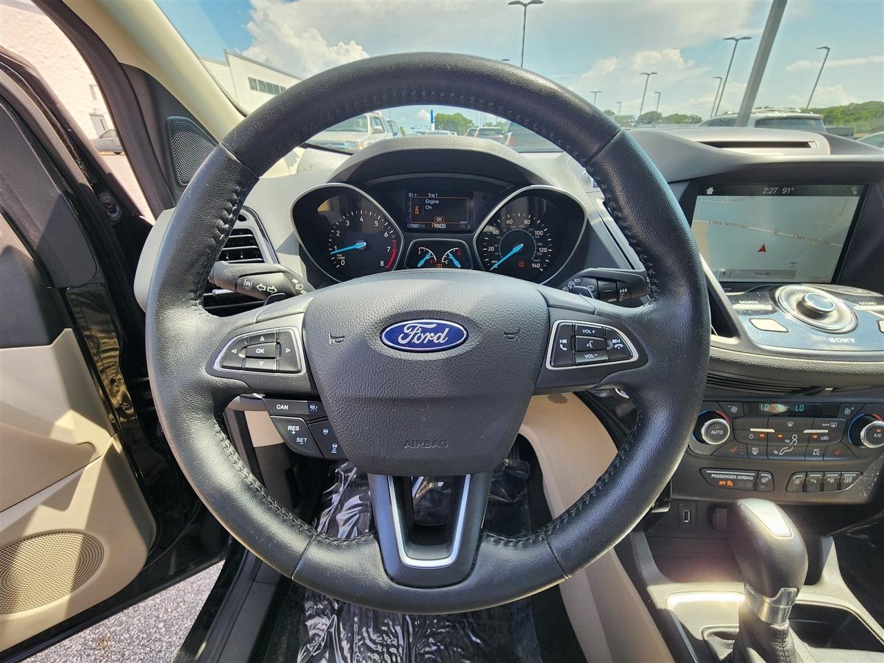 Ford Escape  2017