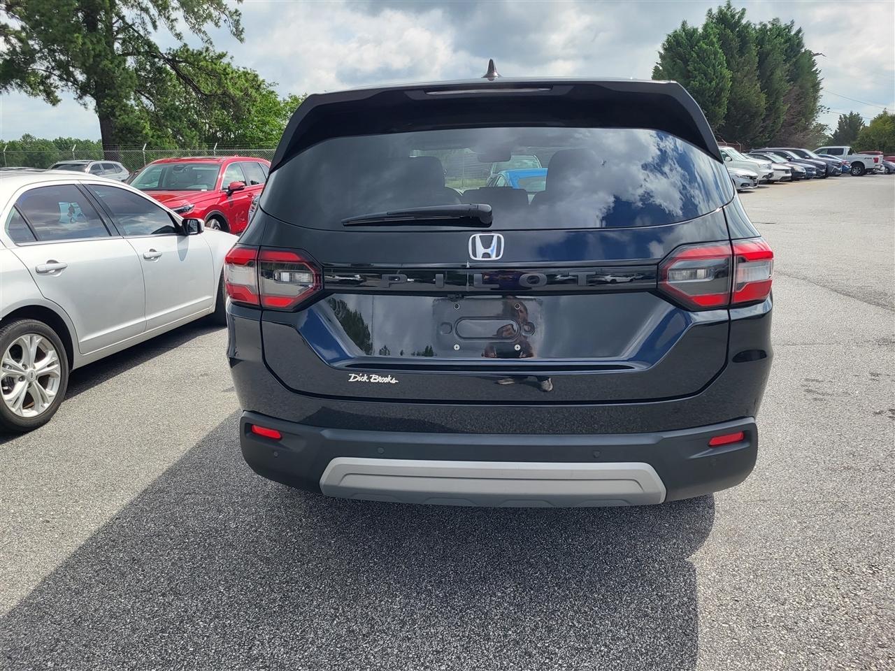 Honda Pilot EX-L 2WD 2024
