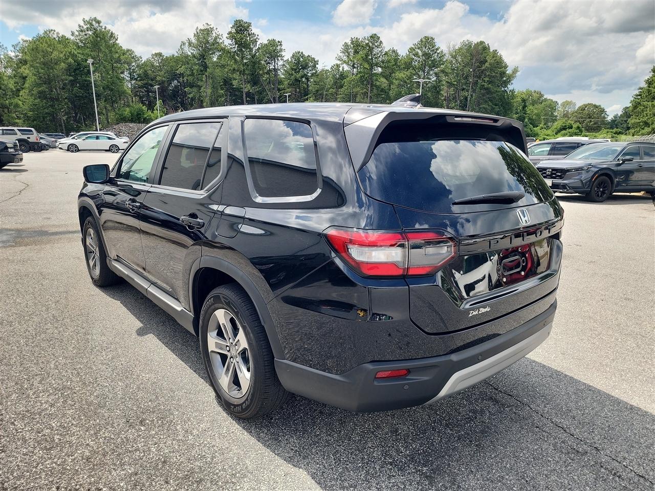 Honda Pilot EX-L 2WD 2024