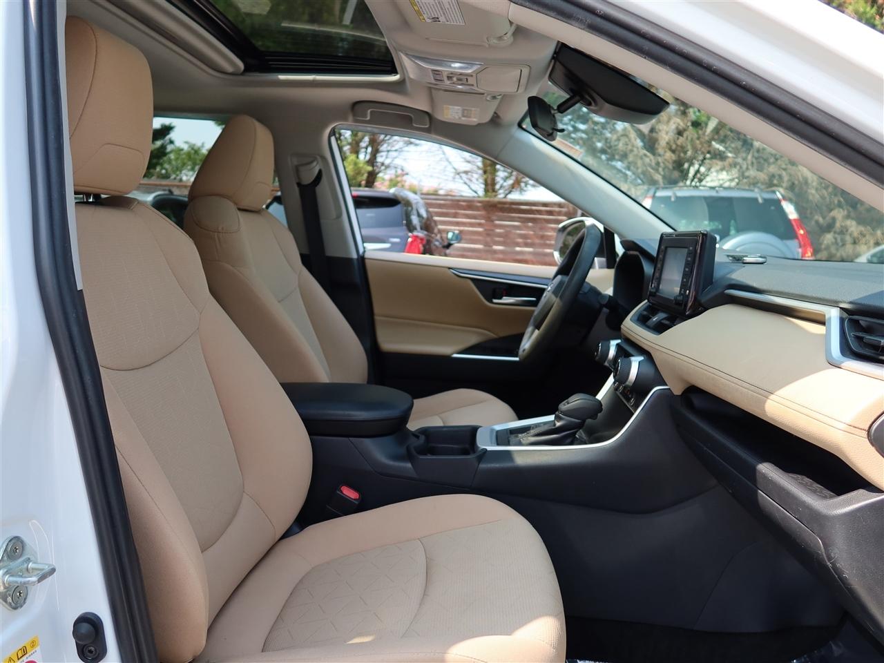 Toyota RAV4 XLE AWD 2019