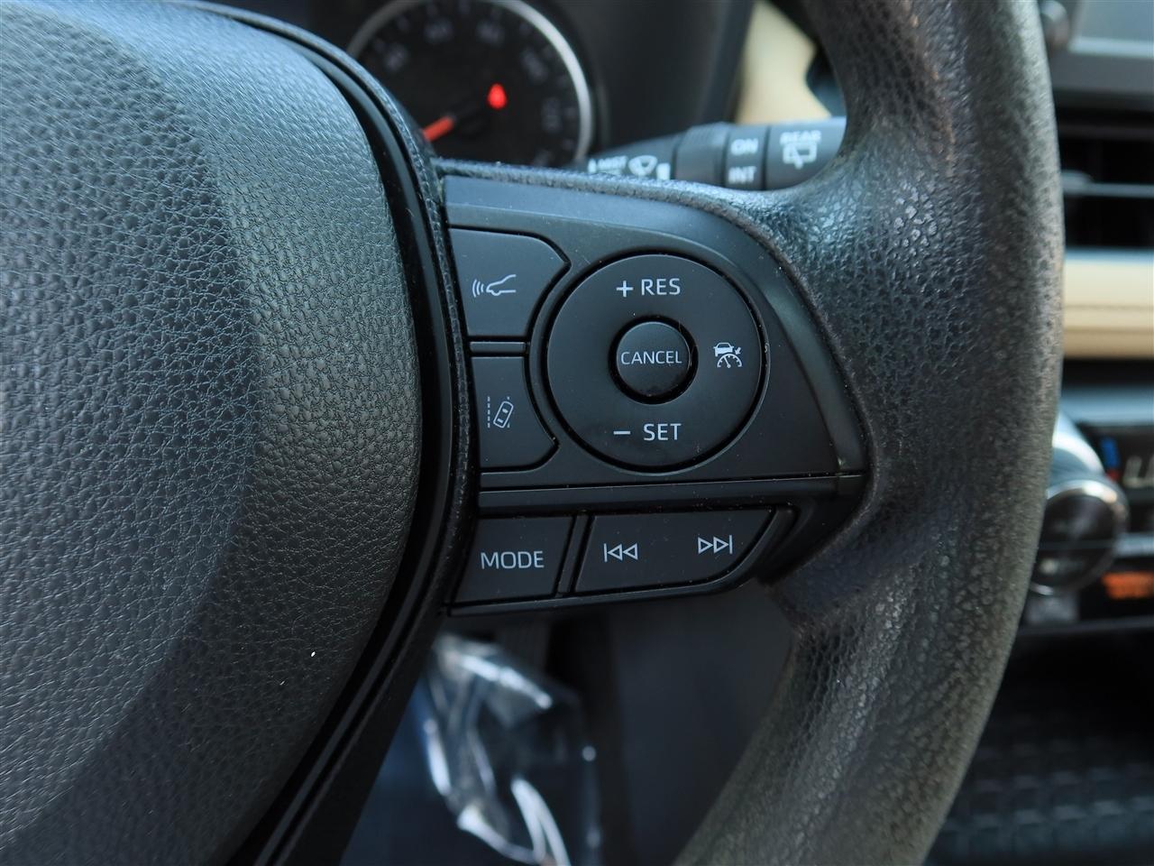Toyota RAV4 XLE AWD 2019