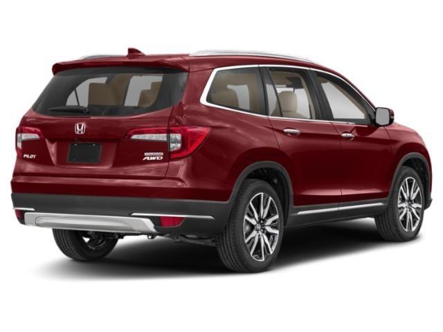 Honda Pilot Touring AWD w/Rear Captains Chairs 2022
