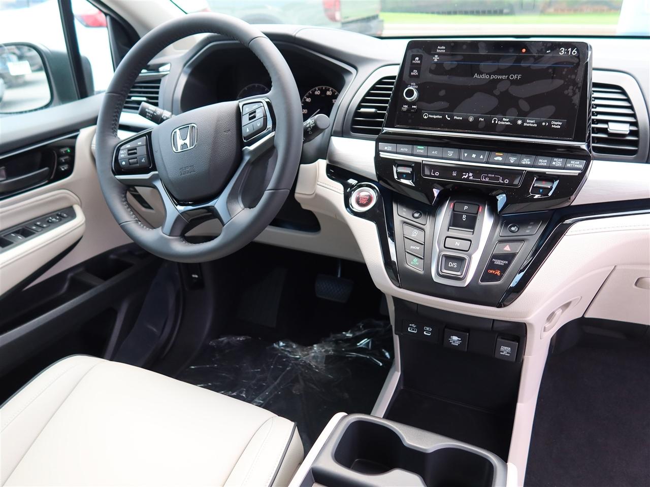 Honda Odyssey Touring 2026