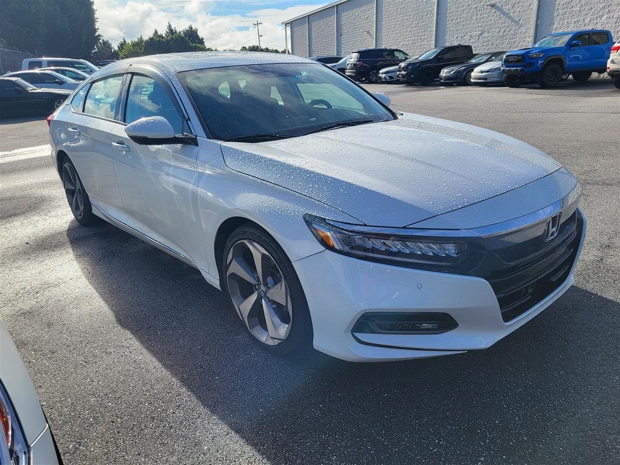 Honda Accord Touring 2.0T 2019