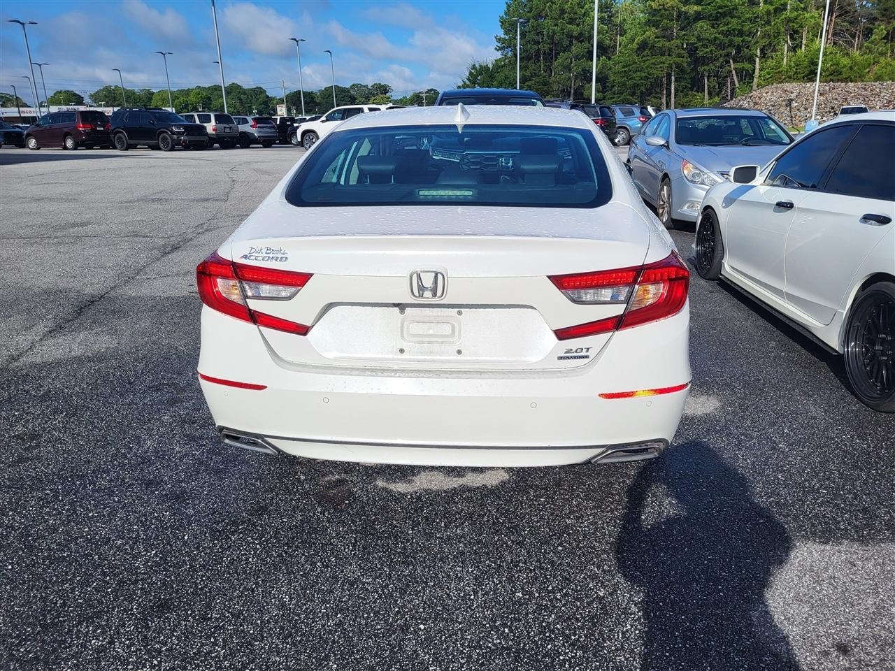 Honda Accord Touring 2.0T 2019