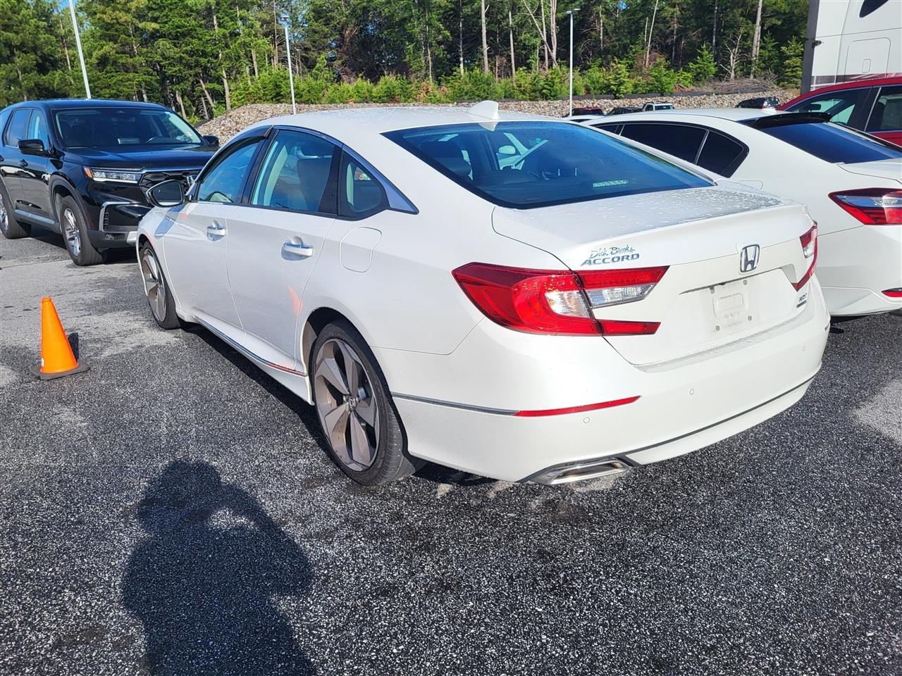 Honda Accord Touring 2.0T 2019
