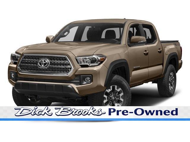 Toyota Tacoma SR5 Double Cab Long Bed V6 6AT 4WD 2017