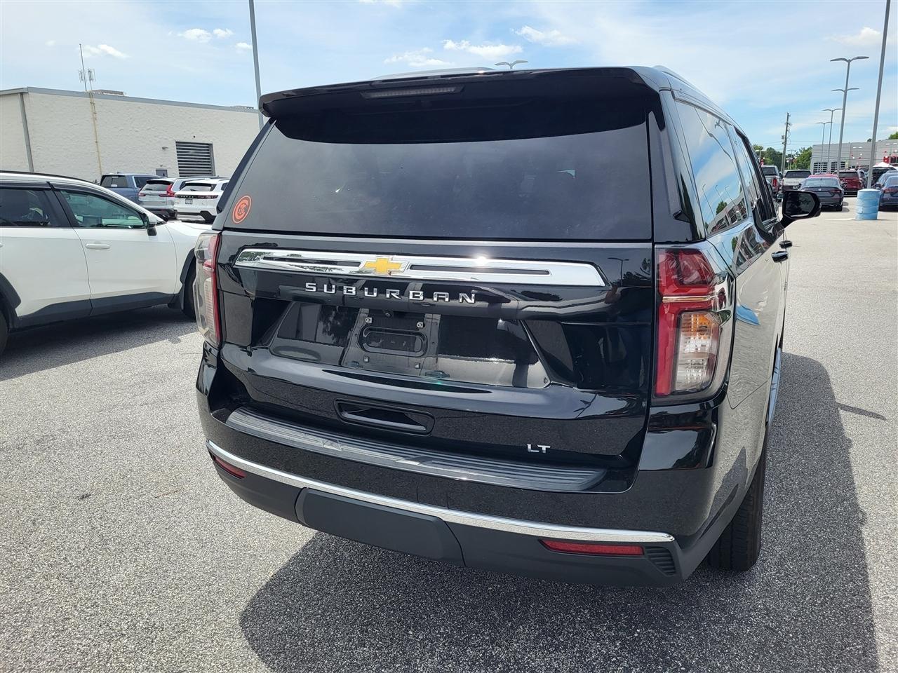 Chevrolet Suburban LT 4WD 2022