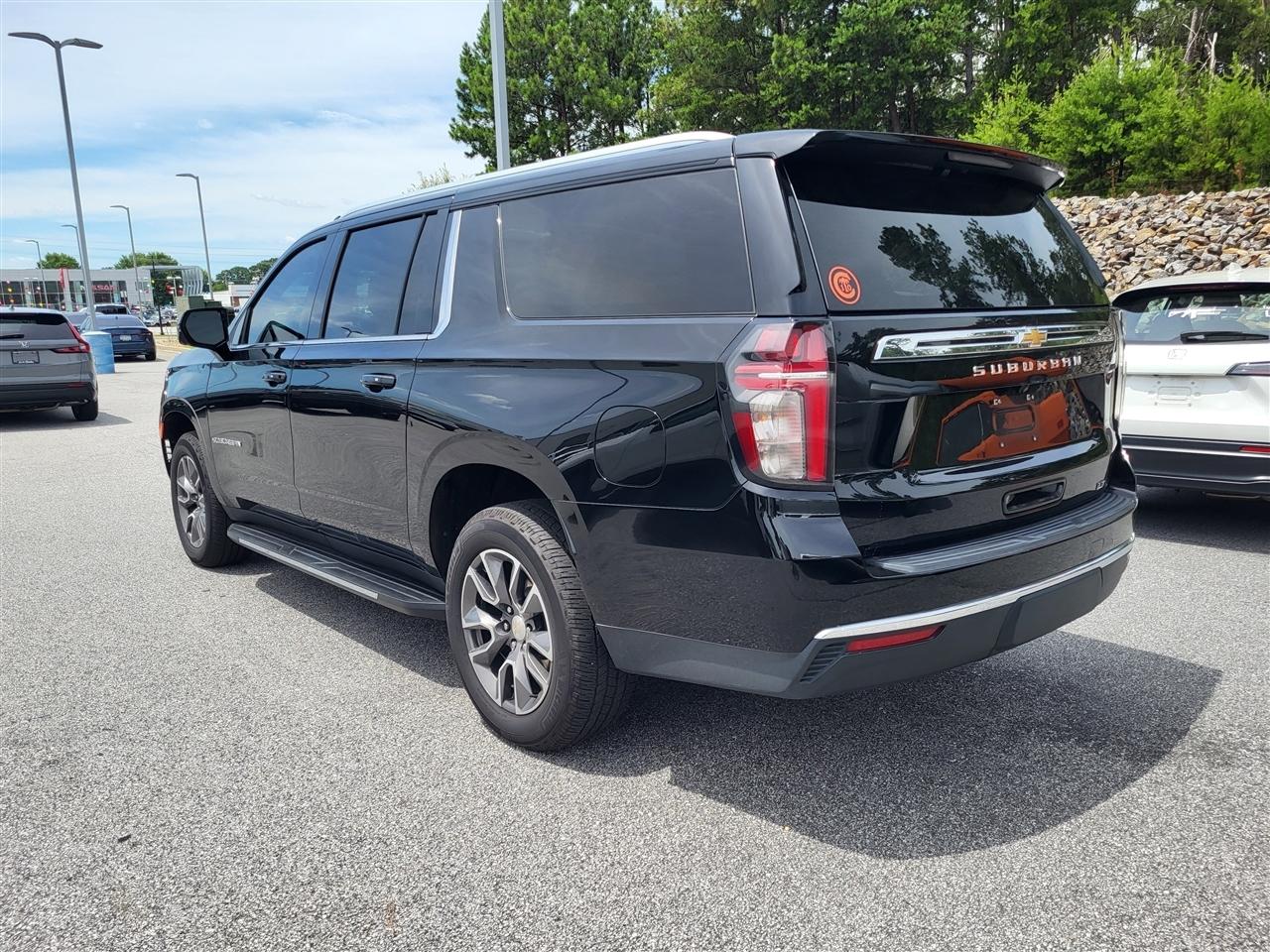 Chevrolet Suburban LT 4WD 2022