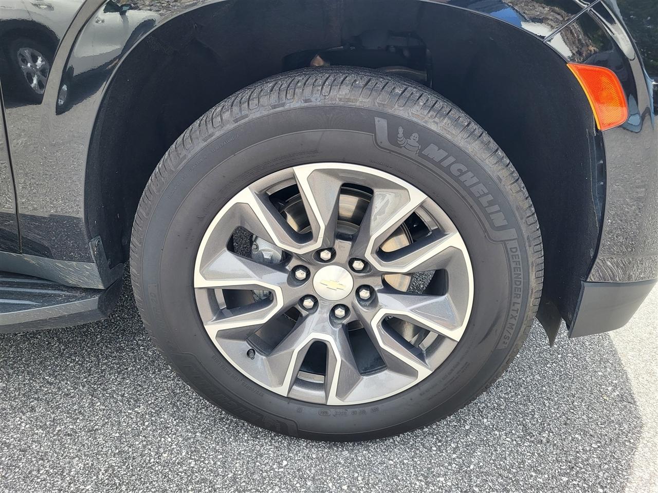 Chevrolet Suburban LT 4WD 2022