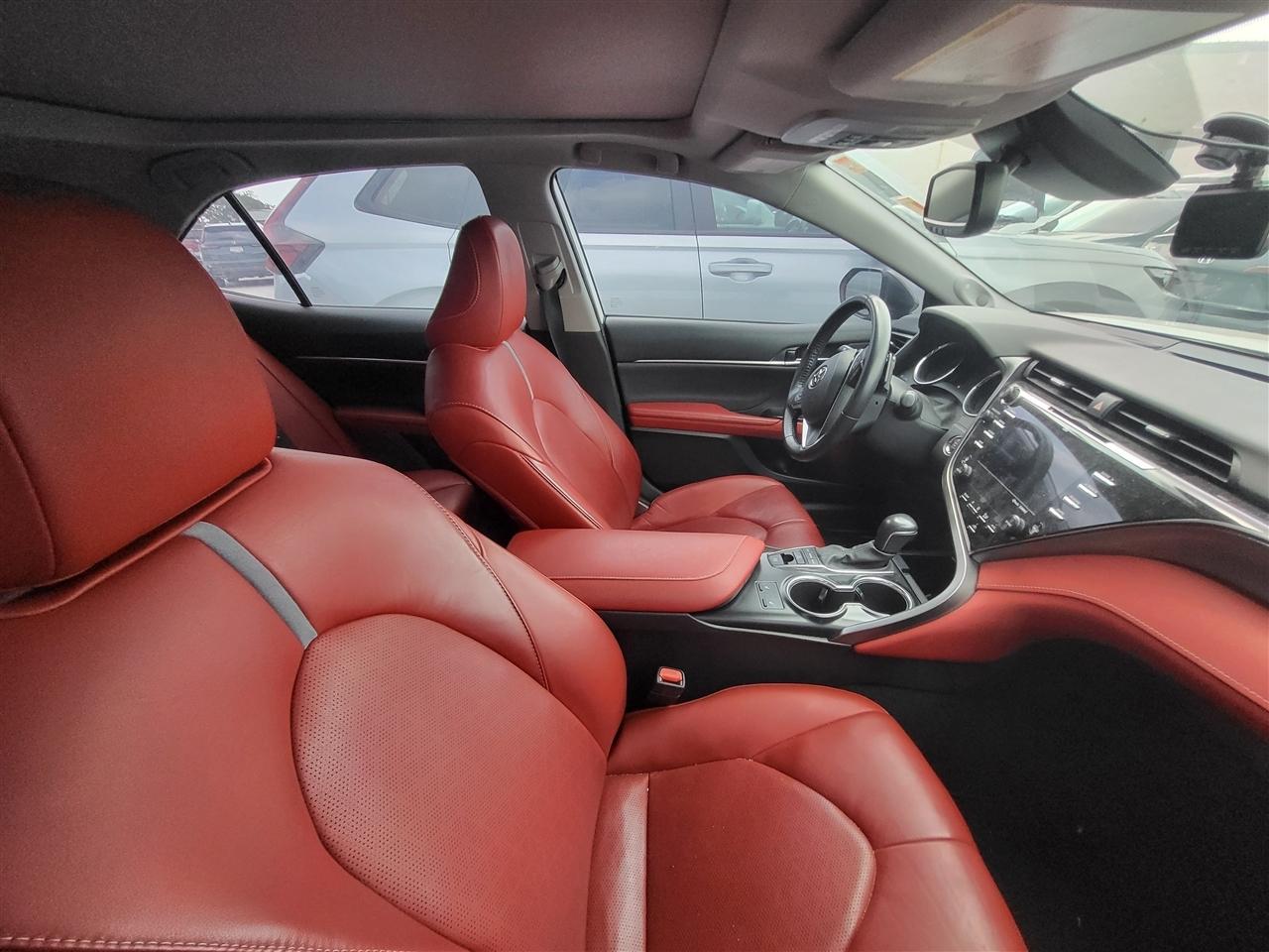 Toyota Camry XSE V6 2020