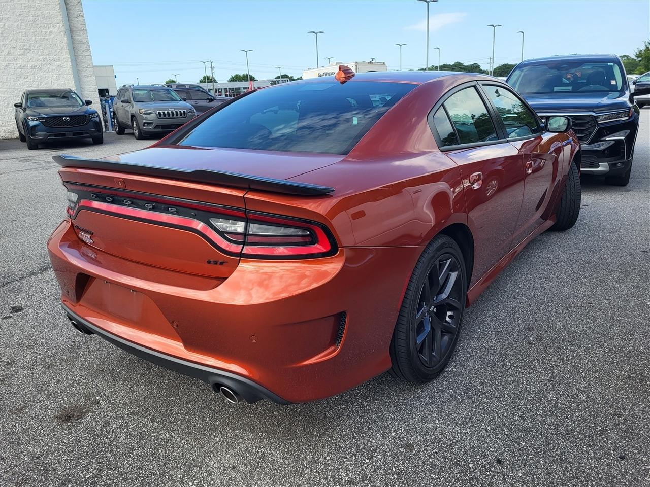 Dodge Charger GT 2021