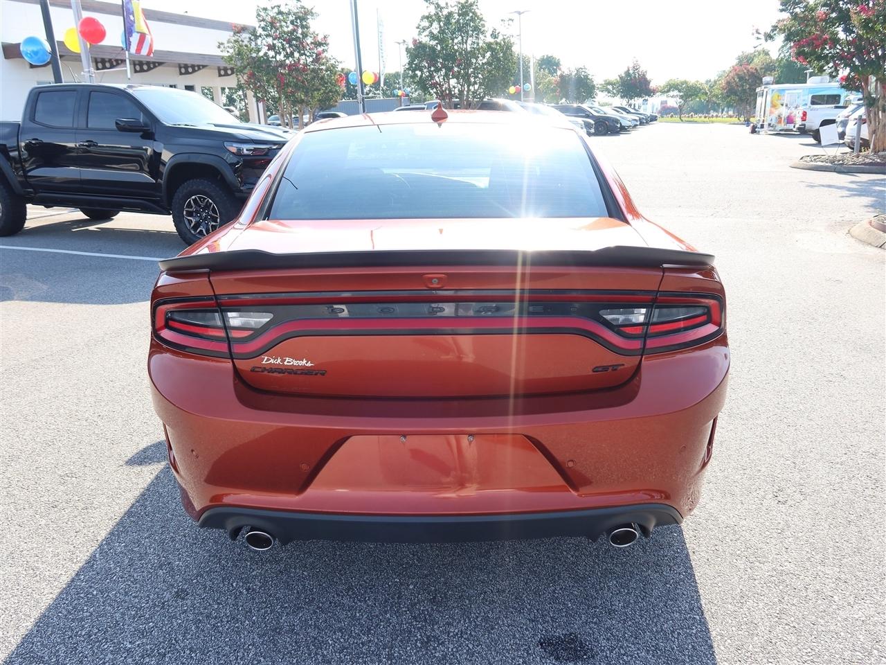 Dodge Charger GT 2021