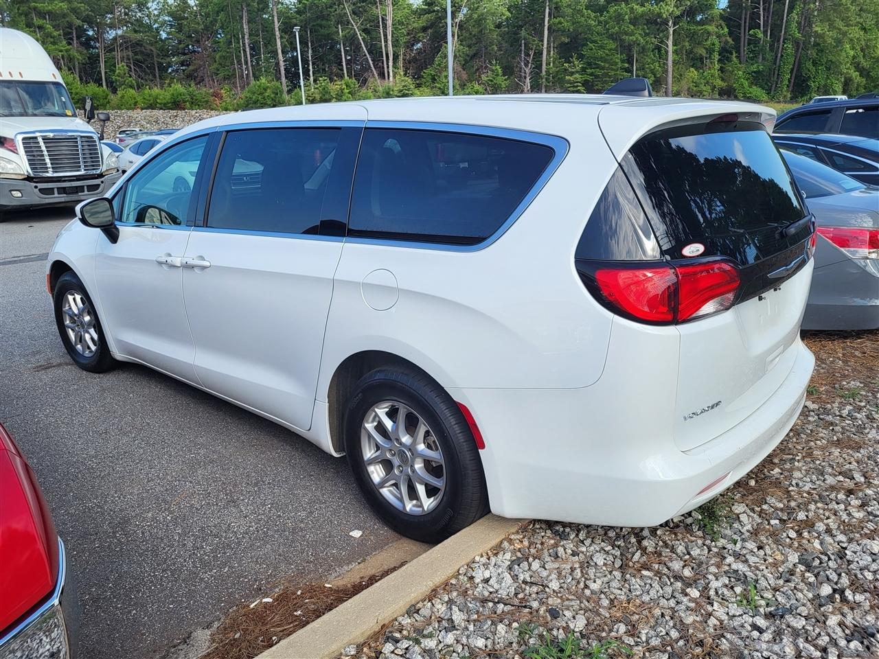 Chrysler Voyager LX 2023