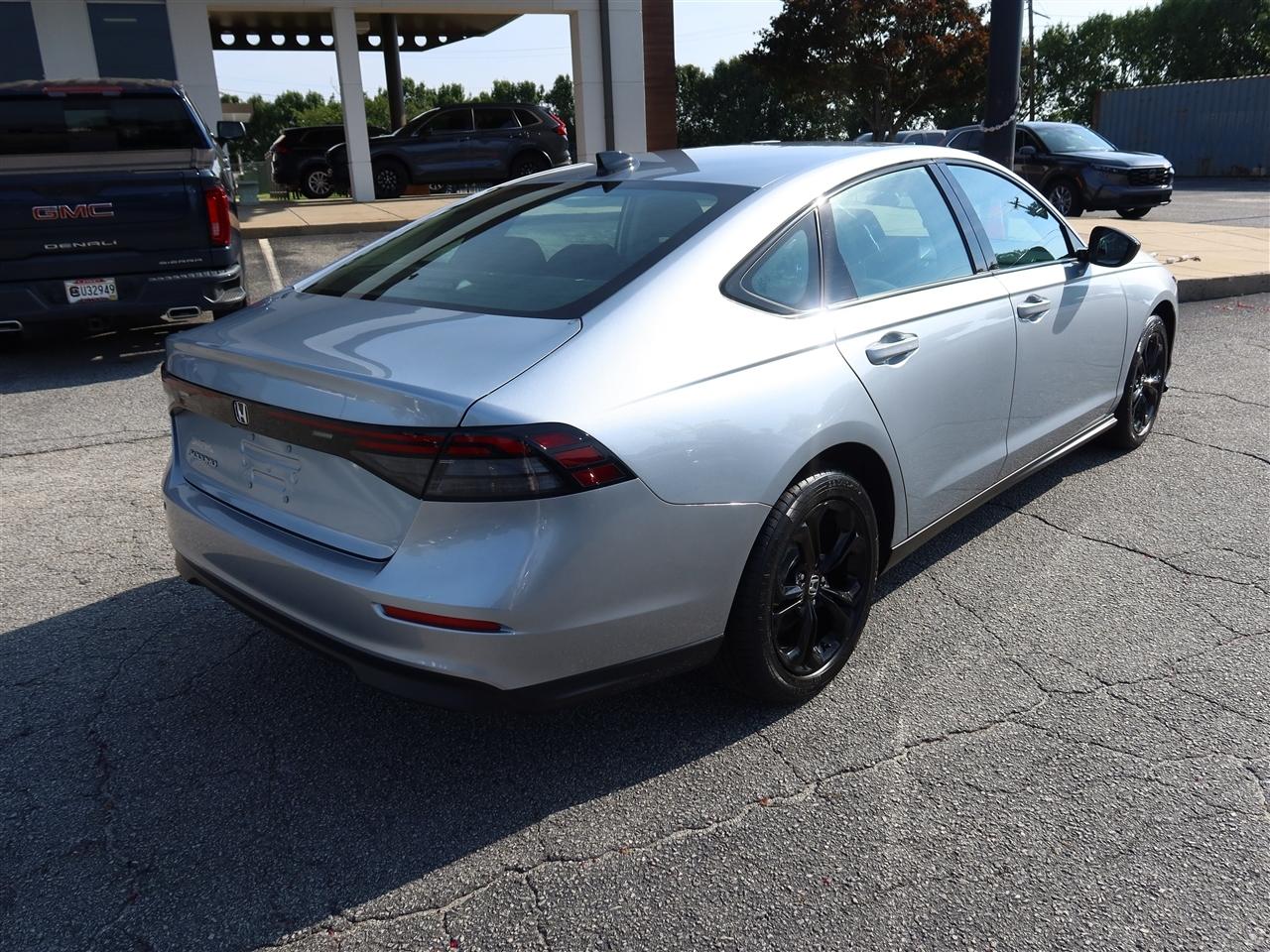 Honda Accord SE 2025