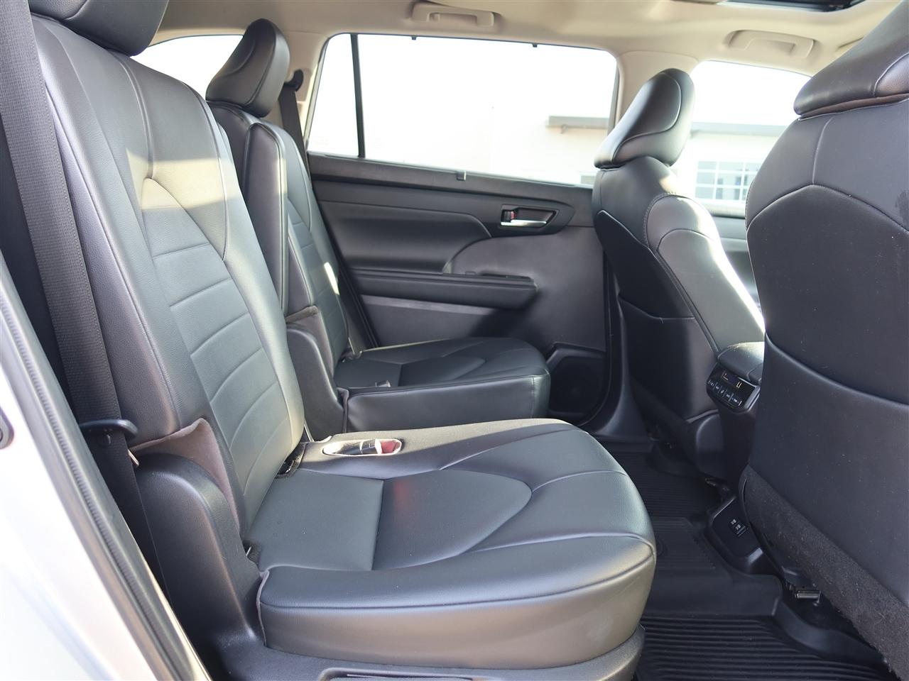 Toyota Highlander Hybrid XLE 2021