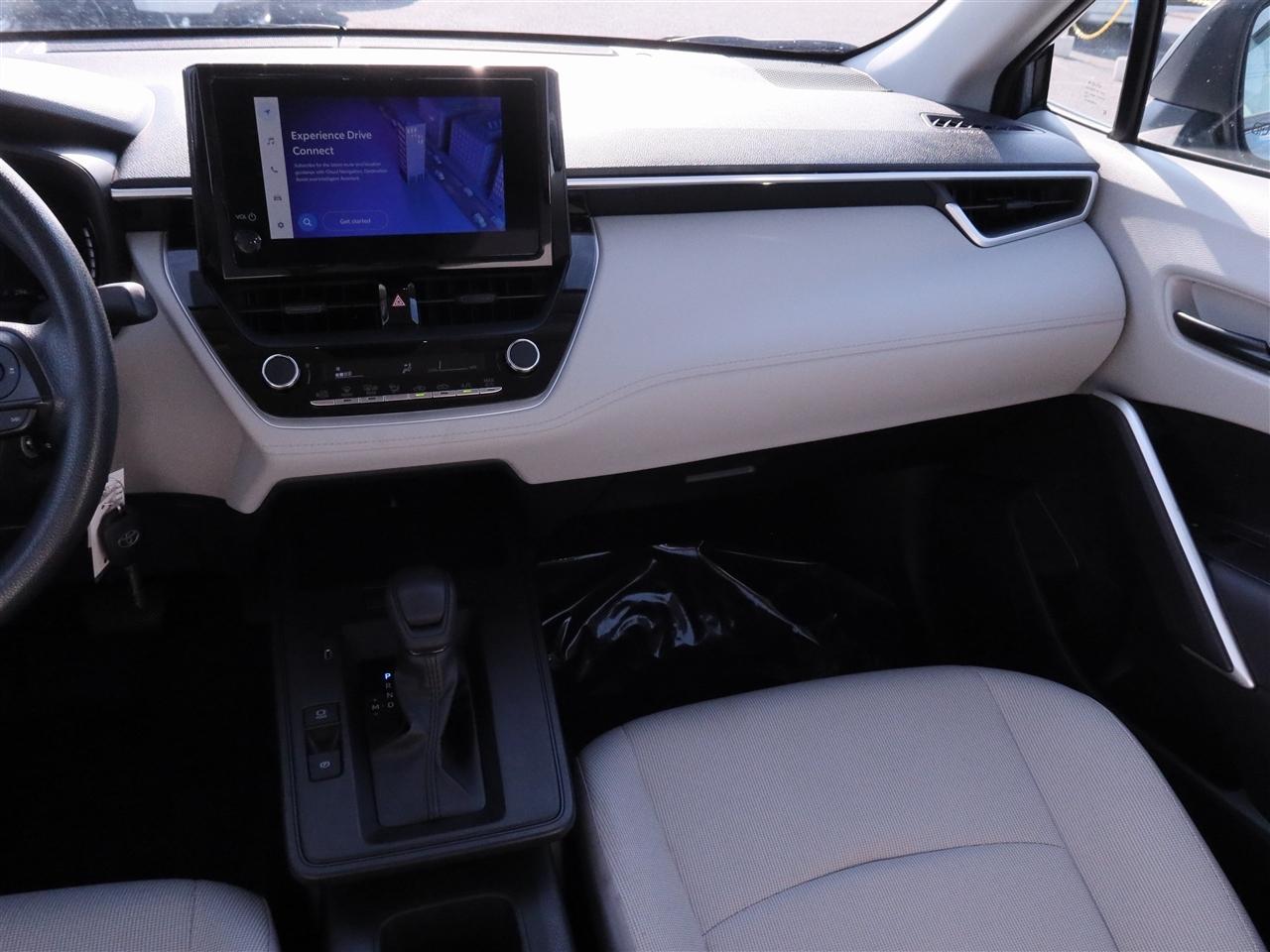 Toyota Corolla Cross L AWD 2026