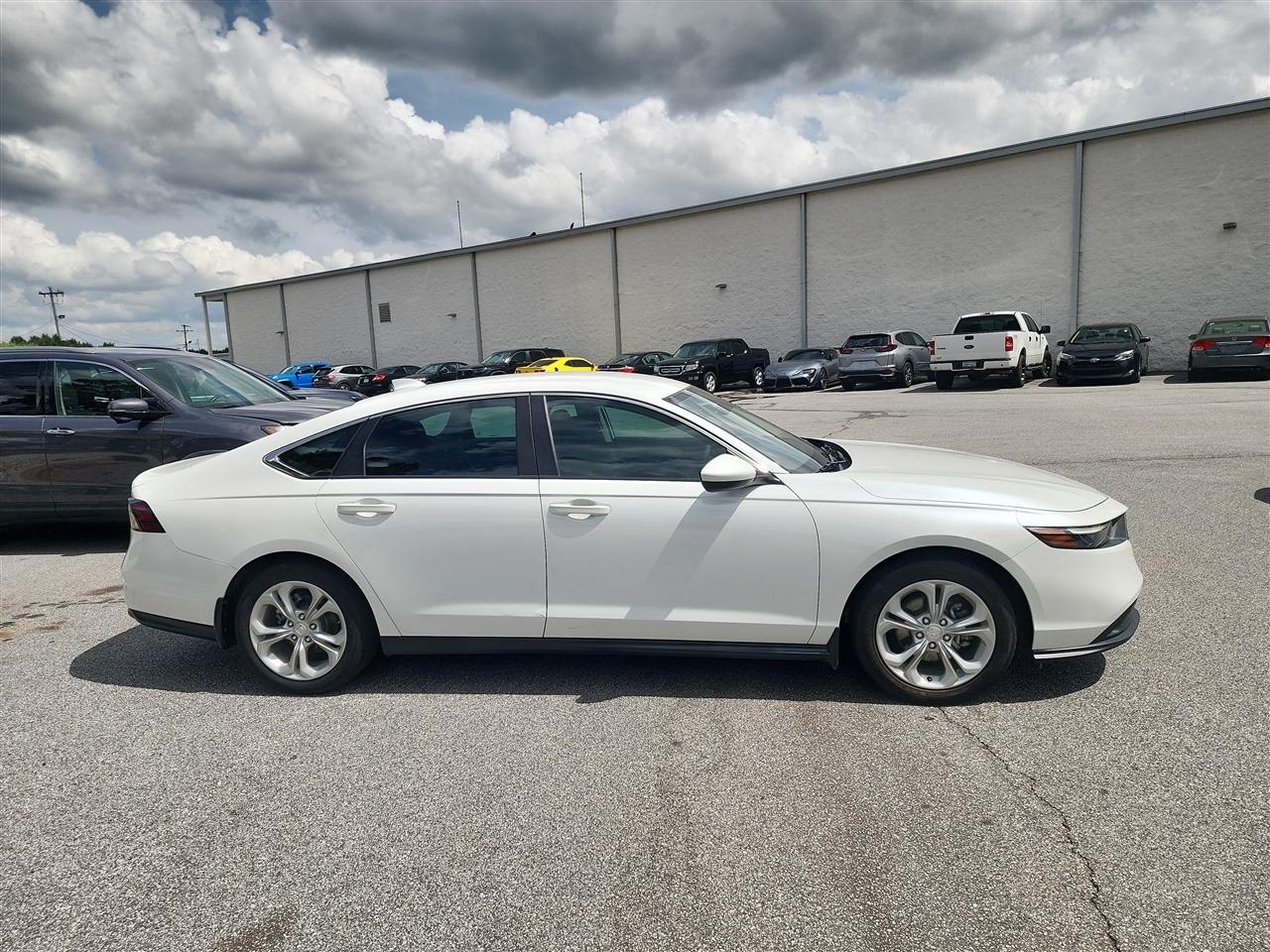 Honda Accord LX 2023