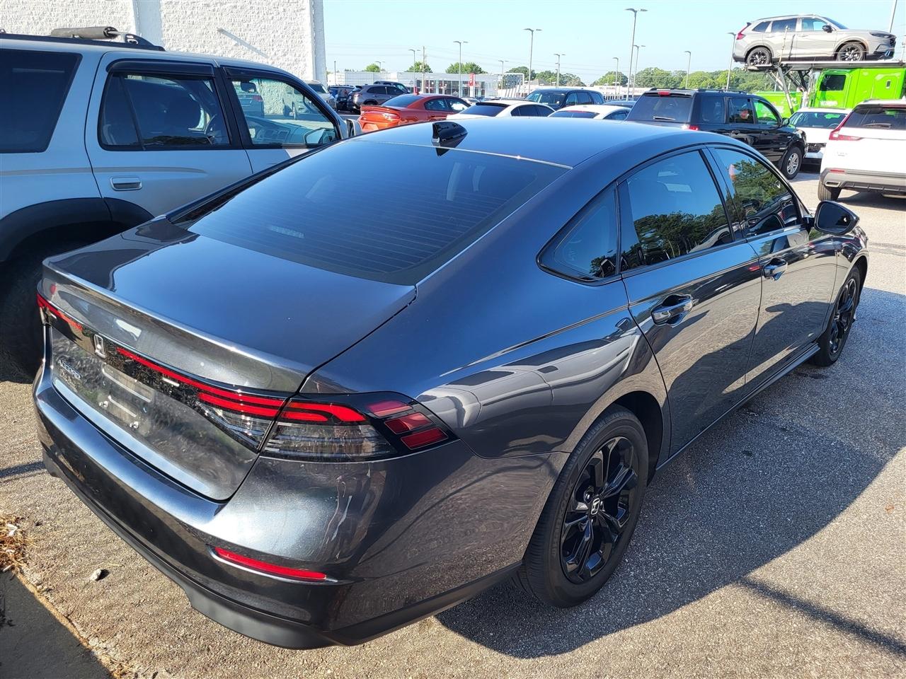 Honda Accord SE 2025