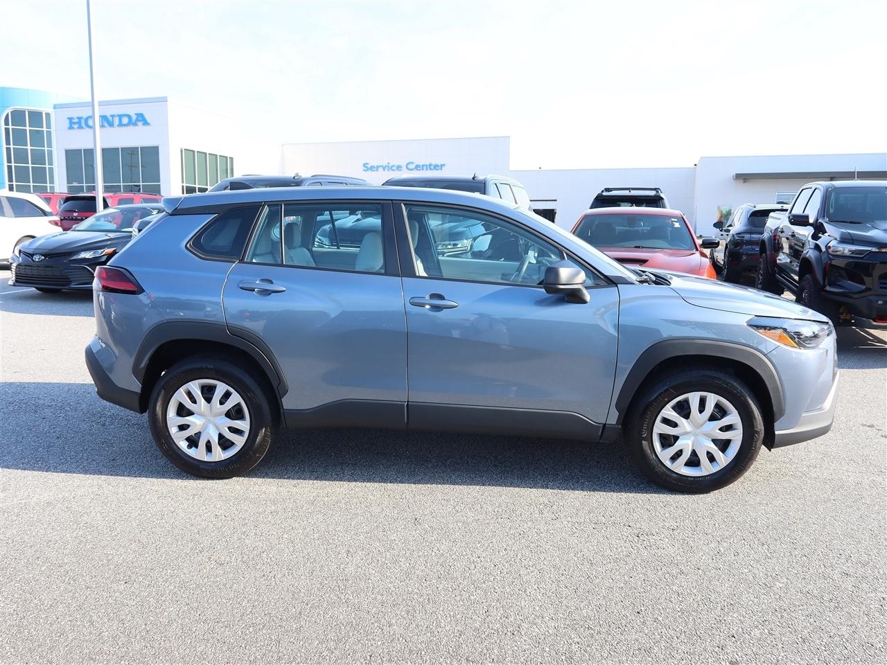 Toyota Corolla Cross L AWD 2026