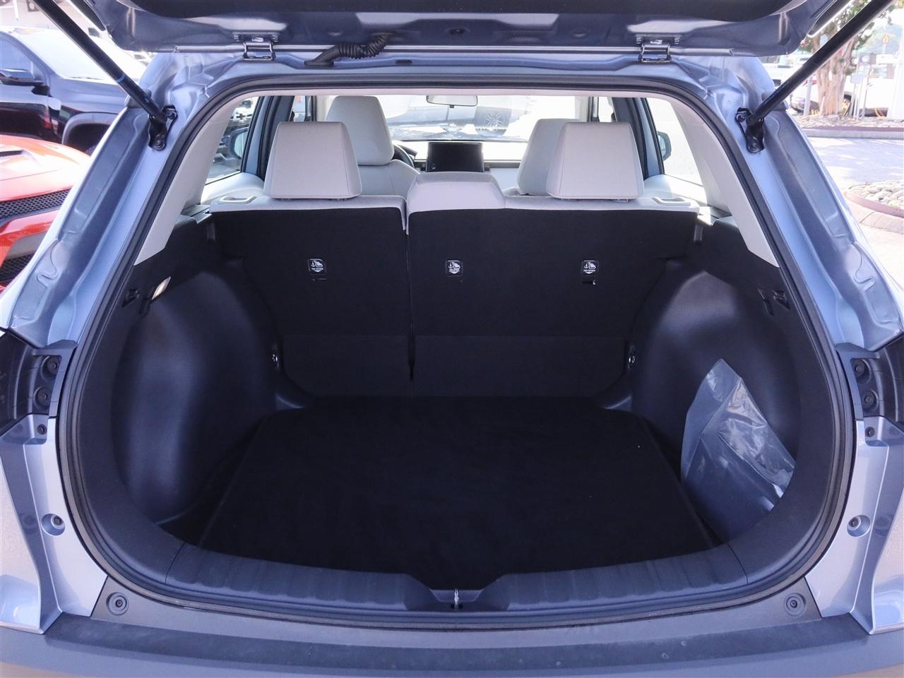 Toyota Corolla Cross L AWD 2026