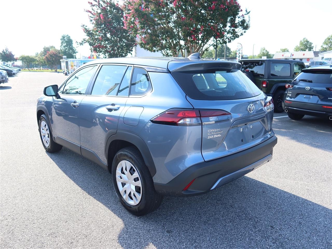 Toyota Corolla Cross L AWD 2026
