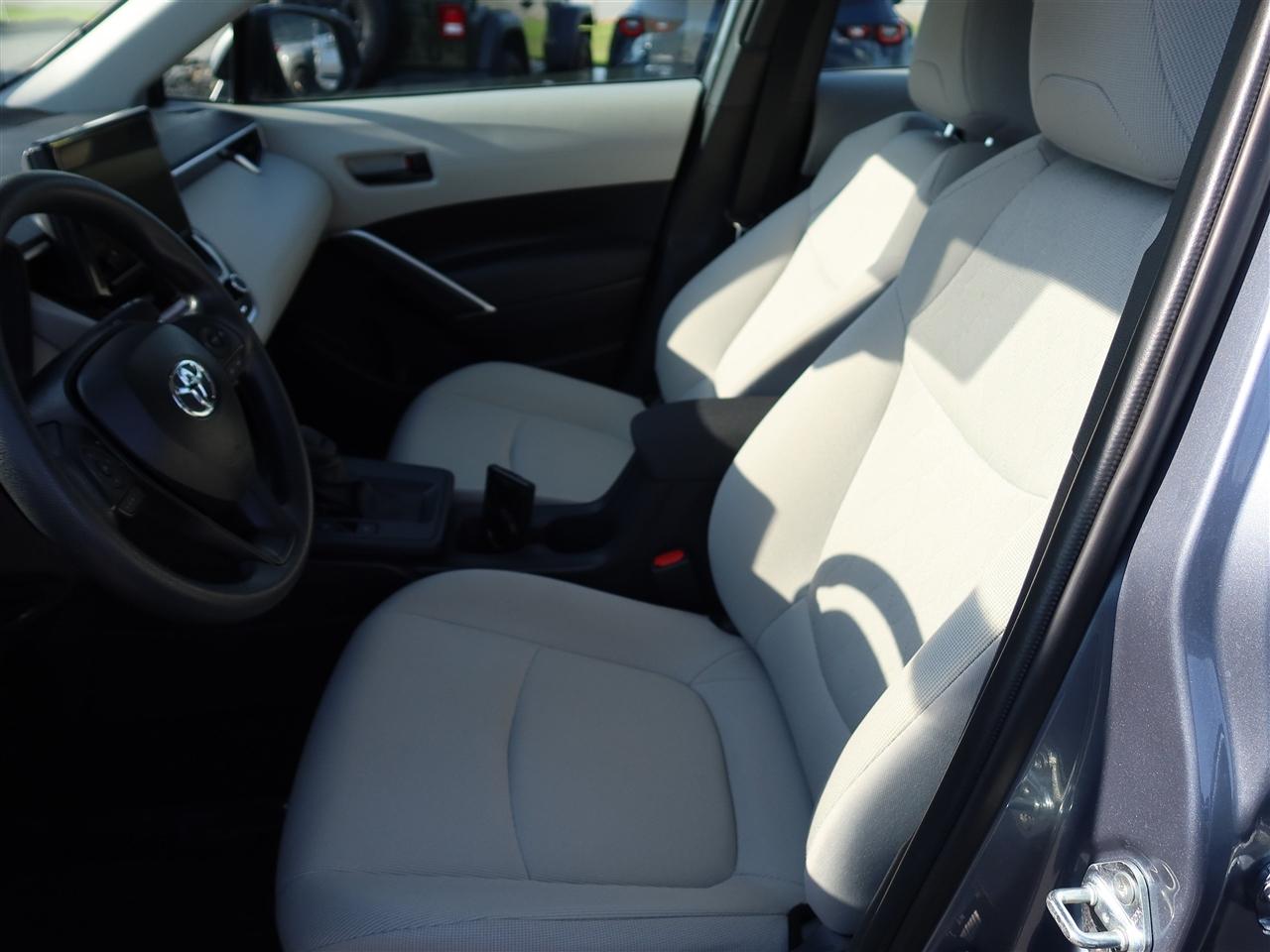 Toyota Corolla Cross L AWD 2026