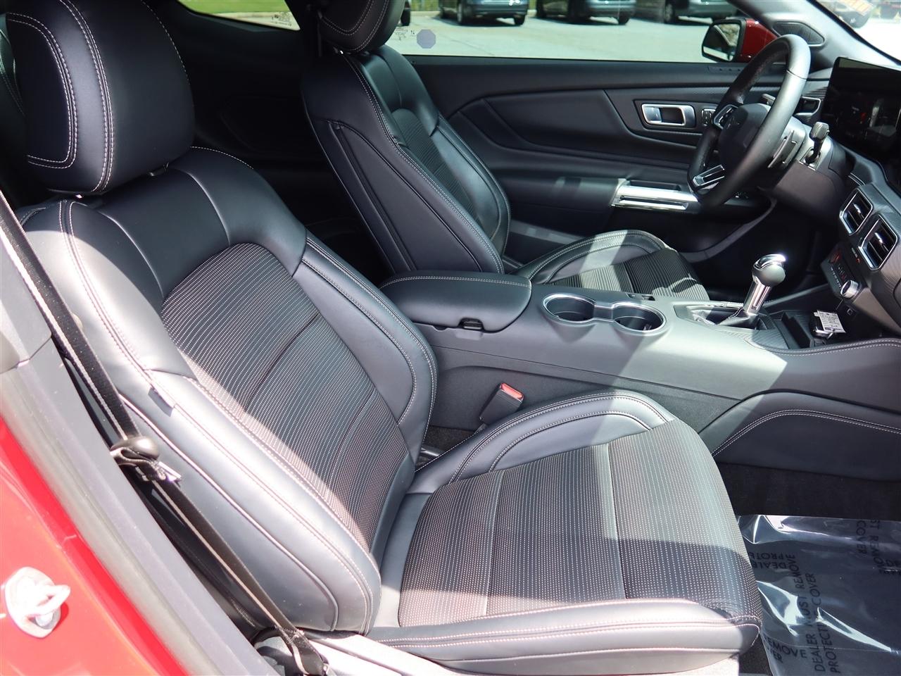 Ford Mustang GT Premium Coupe 2024