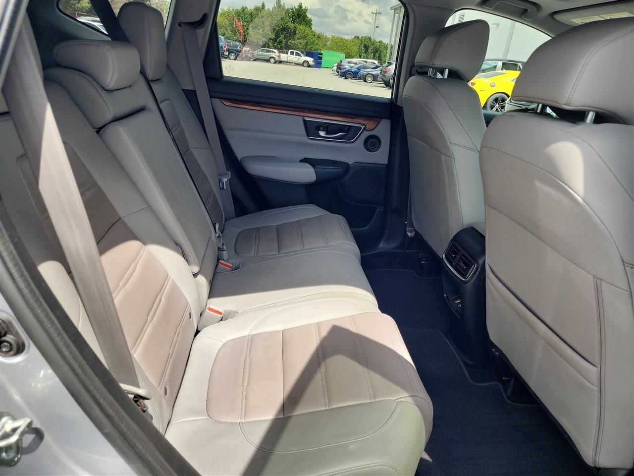 Honda CR-V Touring 2WD 2020
